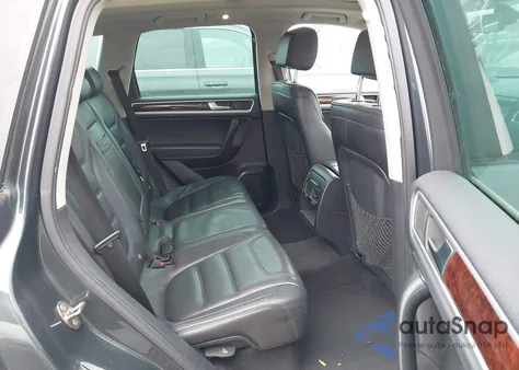 2012 Volkswagen Touareg Vr6 Lux z USA, uszkodzony, nr VIN WVGEF9BP3CD008220